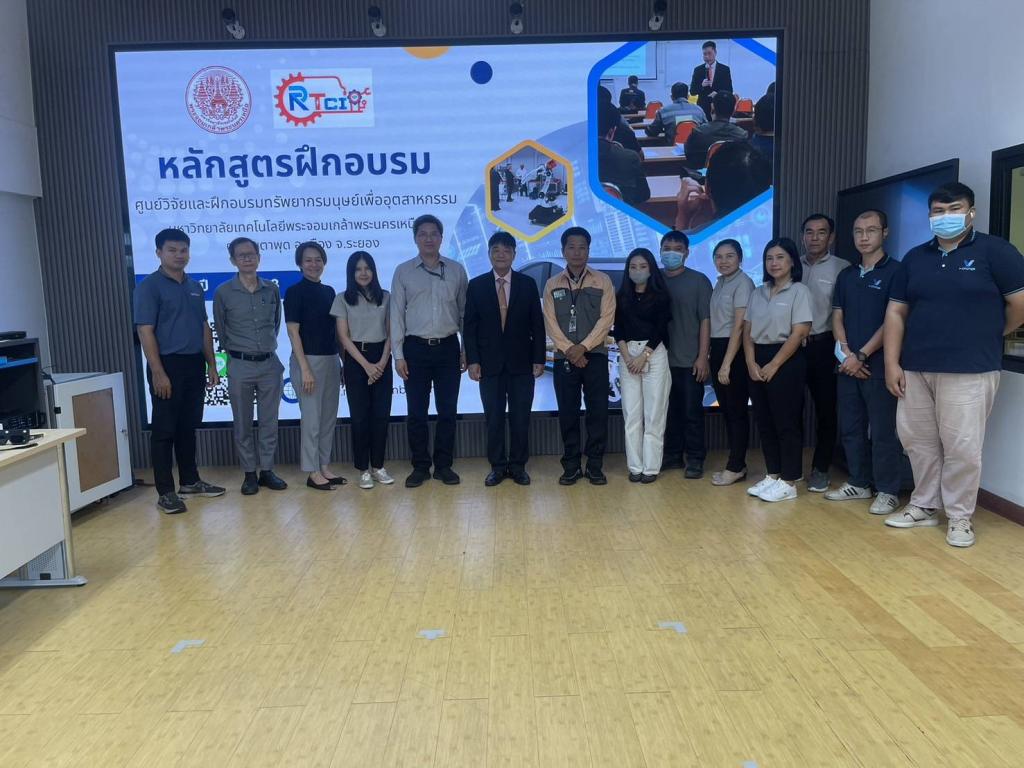 DC 9 เข้าร่วมกิจกรรมศึกษาดูงานภายใต้กิจกรรมพัฒนาสถานประกอบการด้วยเทคโนโลยีและนวัตกรรม โครงการพัฒนาศักยภาพอุตสาหกรรมยานยนต์สมัยใหม่ ประจำปีงบประมาณ พ.ศ. 2568