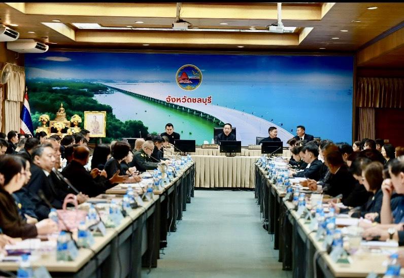 DIPROM CENTER 9 ร่วมประชุมคณะกรมการจังหวัด และหัวหน้าส่วนราชการประจำจังหวัดชลบุรี ครั้ง 11/2568 (ประจำเดือนพฤศจิกายน 2568)