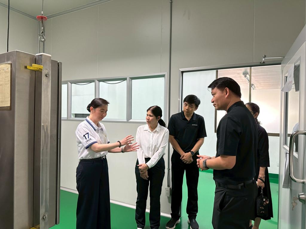 ”อธิบดีณัฏฐิญา“ลงพื้นที่ชลบุรี ติดตามมาตรการประหยัดพลังงาน ขับเคลื่อนองค์กรรับมือวิกฤตพลังงานโลก