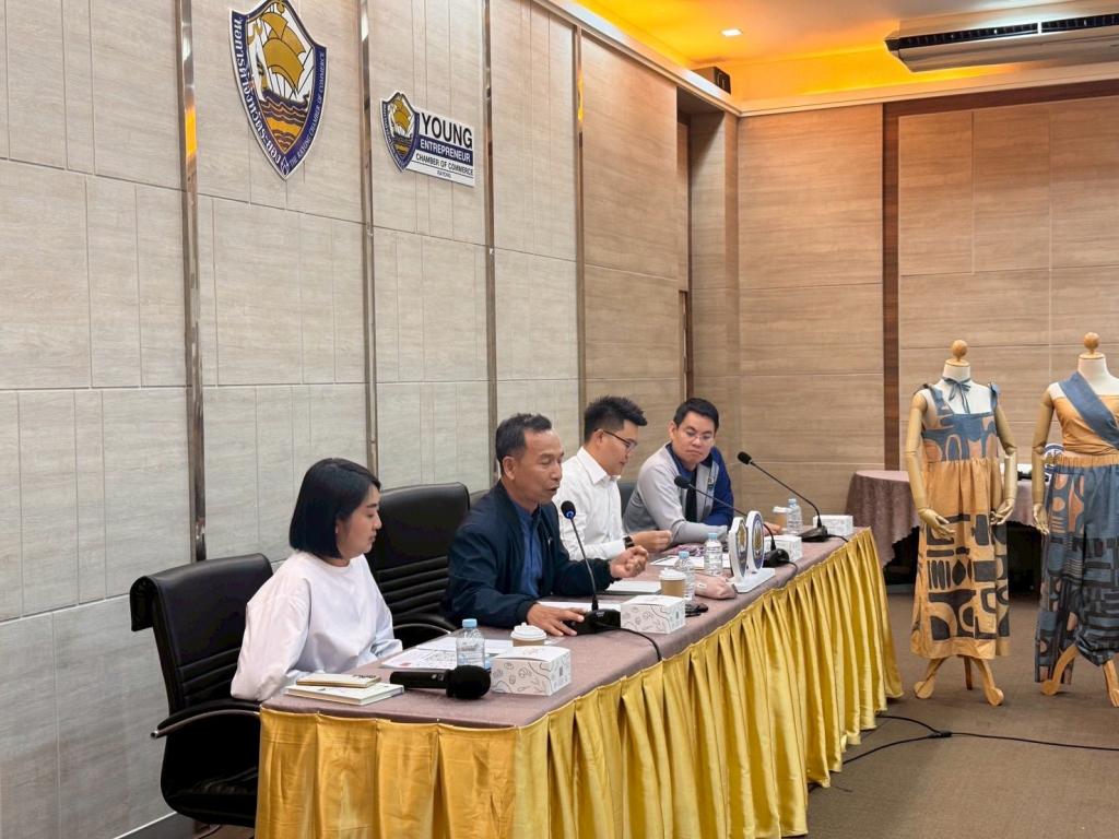 DIPROM CENTER 9 ยกระดับวิสาหกิจชุมชนระยอง ผนึกกำลังหอการค้าและ PTTGC พัฒนาผลิตภัณฑ์ยุคใหม่รับปีงบประมาณ 2569