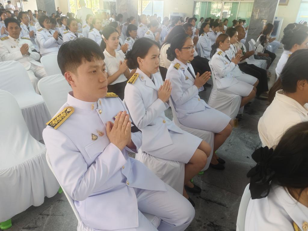 DIPROM Center 9 ร่วมพิธีเจริญพระพุทธมนต์ถวายพระราชกุศล เนื่องในโอกาสวันคล้ายวันพระราชสมภพ สมเด็จพระกนิษฐาธิราชเจ้า กรมสมเด็จพระเทพรัตนราชสุดาฯ สยามบรมราชกุมารี