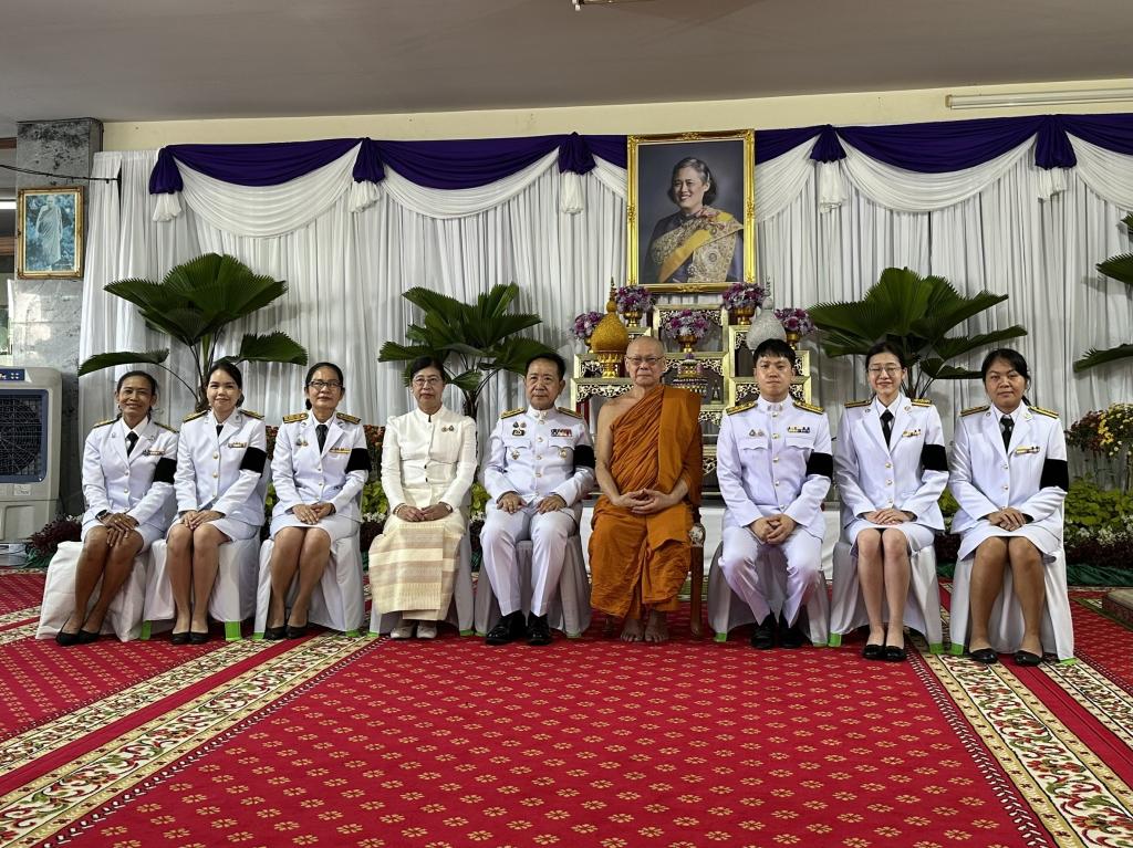 DIPROM Center 9 ร่วมพิธีเจริญพระพุทธมนต์ถวายพระราชกุศล เนื่องในโอกาสวันคล้ายวันพระราชสมภพ สมเด็จพระกนิษฐาธิราชเจ้า กรมสมเด็จพระเทพรัตนราชสุดาฯ สยามบรมราชกุมารี