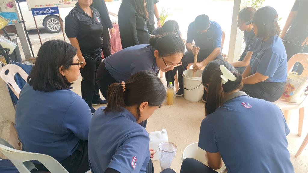 DC 9 ร่วมส่งเสริมหลักปรัชญาเศรษฐกิจพอเพียง