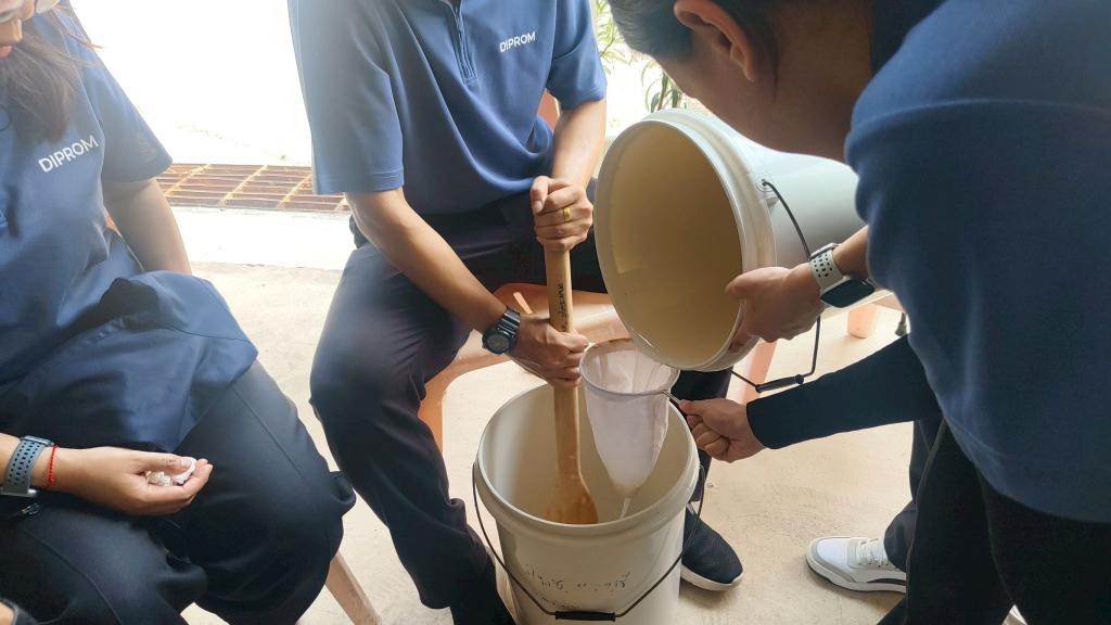 DC 9 ร่วมส่งเสริมหลักปรัชญาเศรษฐกิจพอเพียง