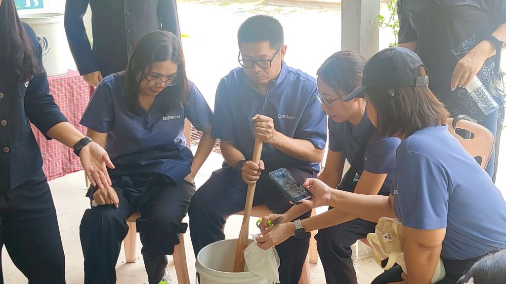 DC 9 ร่วมส่งเสริมหลักปรัชญาเศรษฐกิจพอเพียง