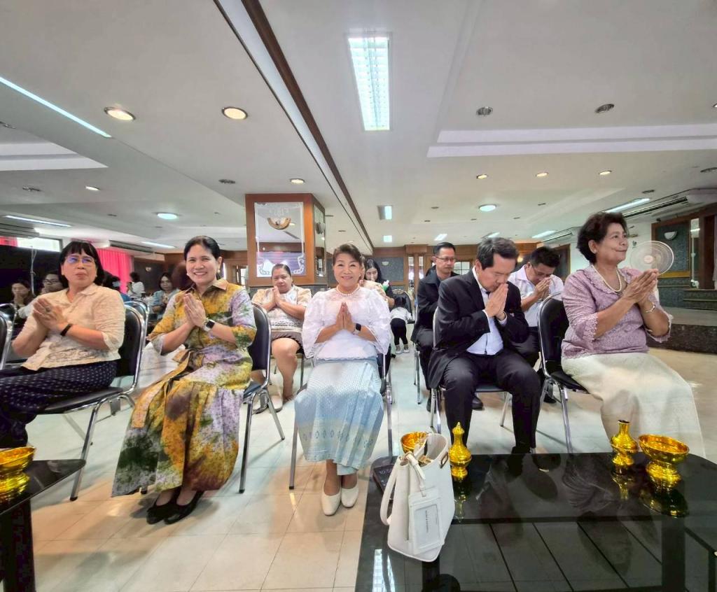 ปฏิบัติตนตามหลักธรรมทางศาสนา ศรัทธาของชาว ศภ.9 กสอ.